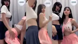 Dua 4_BG Cosplay S_iswi Jepang Luluspark Live